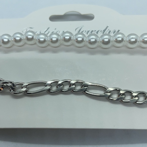White Pearl And Silver Link Chain Bracelets - Picture 5 of 12
